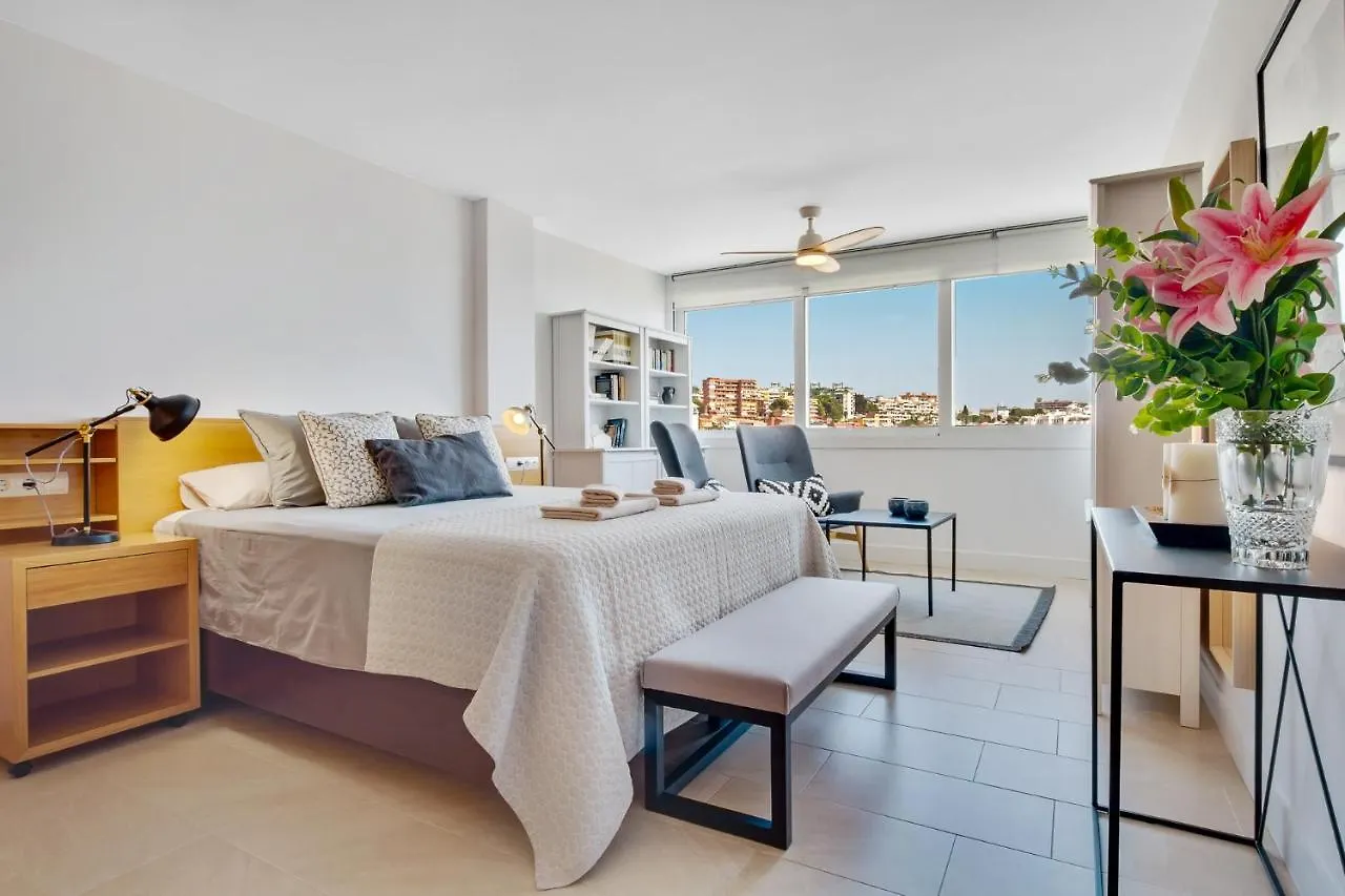 Crystalline View'S Of Carihuela - 3 Bedrooms Penthouse Torremolinos