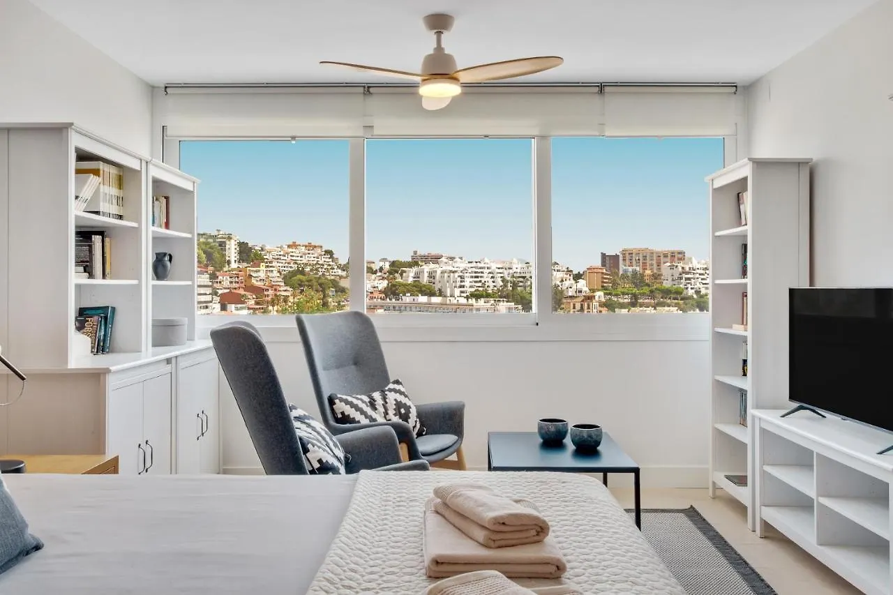 Crystalline View'S Of Carihuela - 3 Bedrooms Penthouse Torremolinos 0*,  Spanyolország